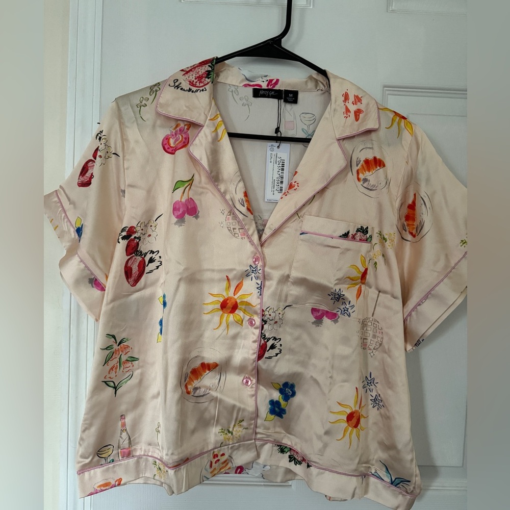 NWT Nasty Gal cute pajama set short sleeve size M
